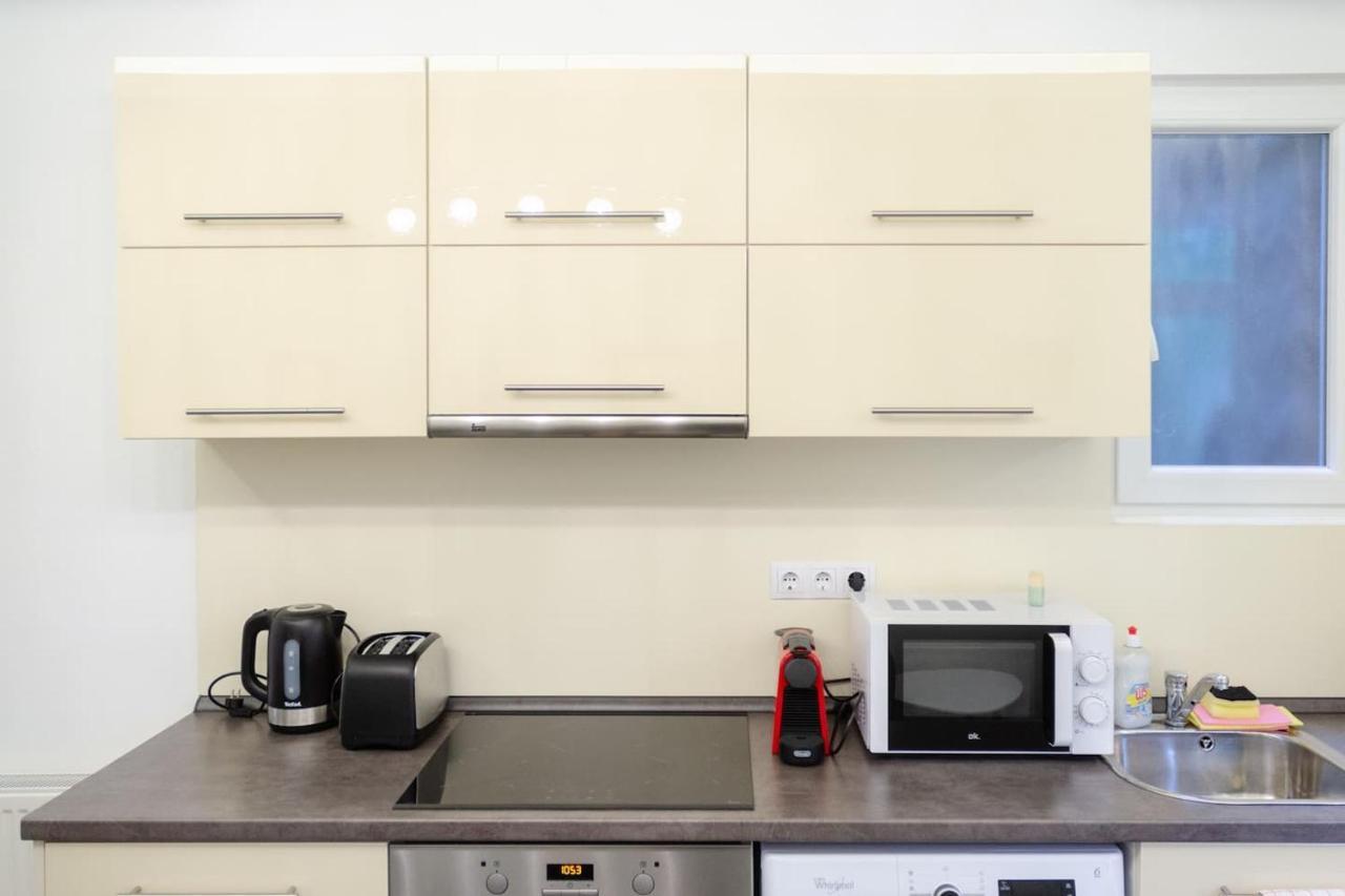 3 En Suit Bedroom Flat In The Main Centre For 6Ppl, 3Bdr,3Bthr,Ac 布达佩斯 外观 照片